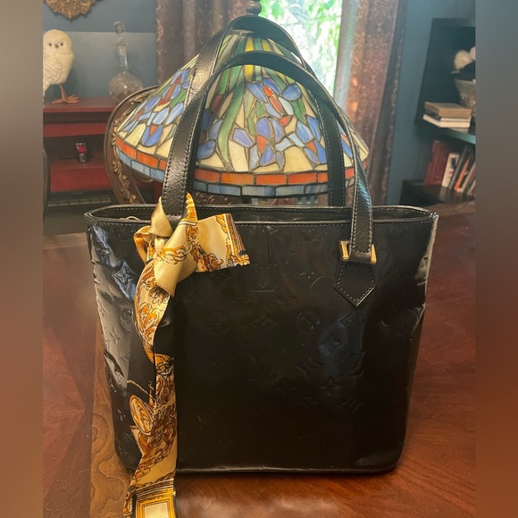 Louis Vuitton Handbags - Louis Vuitton Vernis bag custom painted
